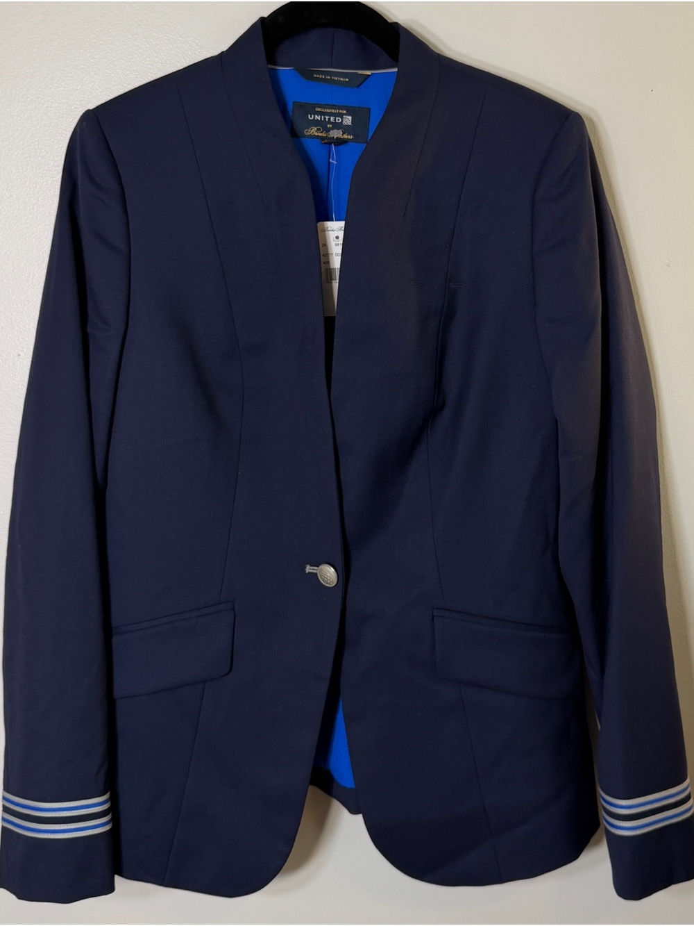Brooks Brothers United flight attendant uniform blazer women’s 4 NWT navy blue